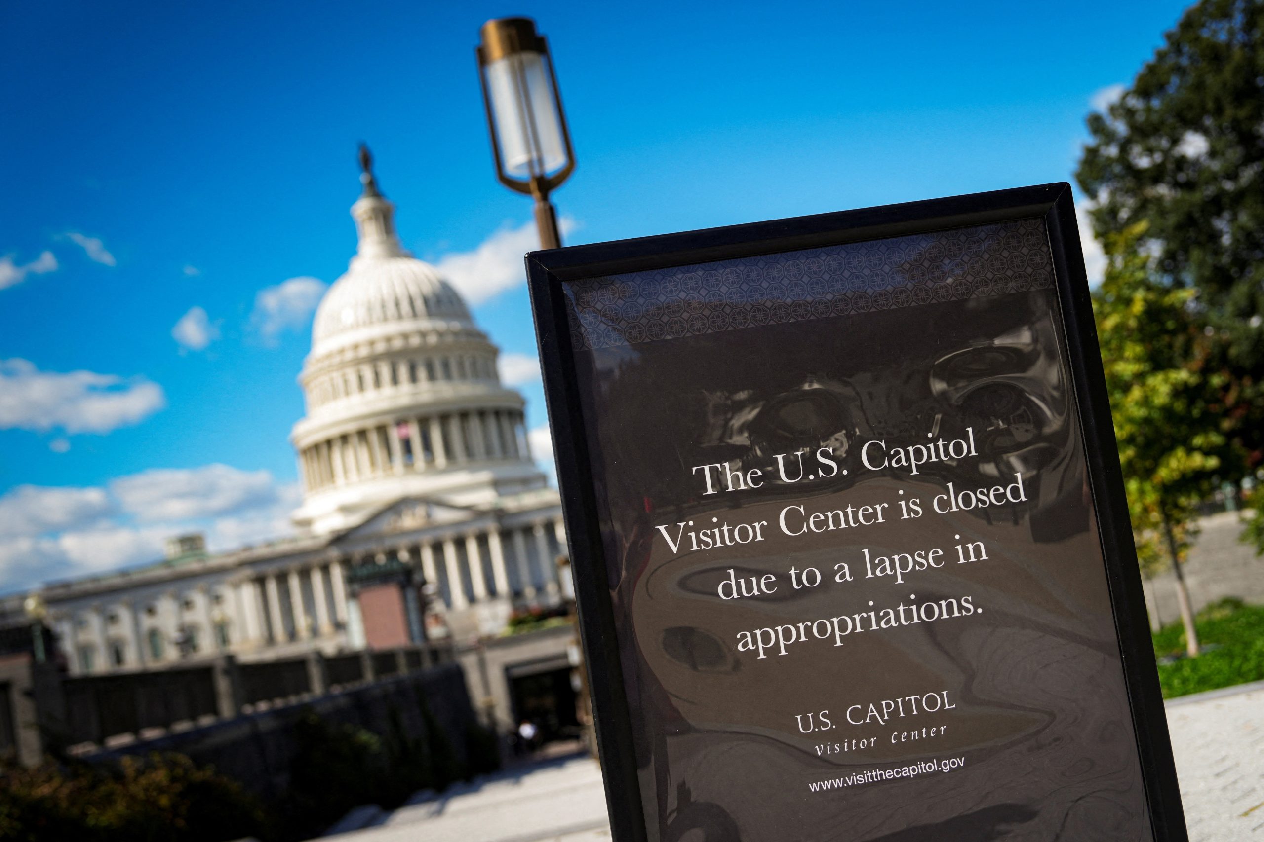 shutdown:-paralisacao-do-governo-dos-eua-tera-efeitos-temporarios-sobre-a-economia