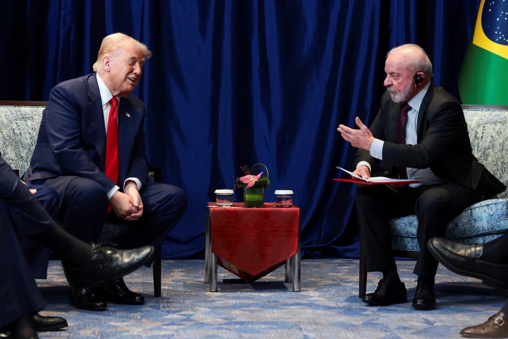 lula-e-trump-se-encontram-na-malasia-e-indicam-inicio-de-acordo-sobre-tarifas