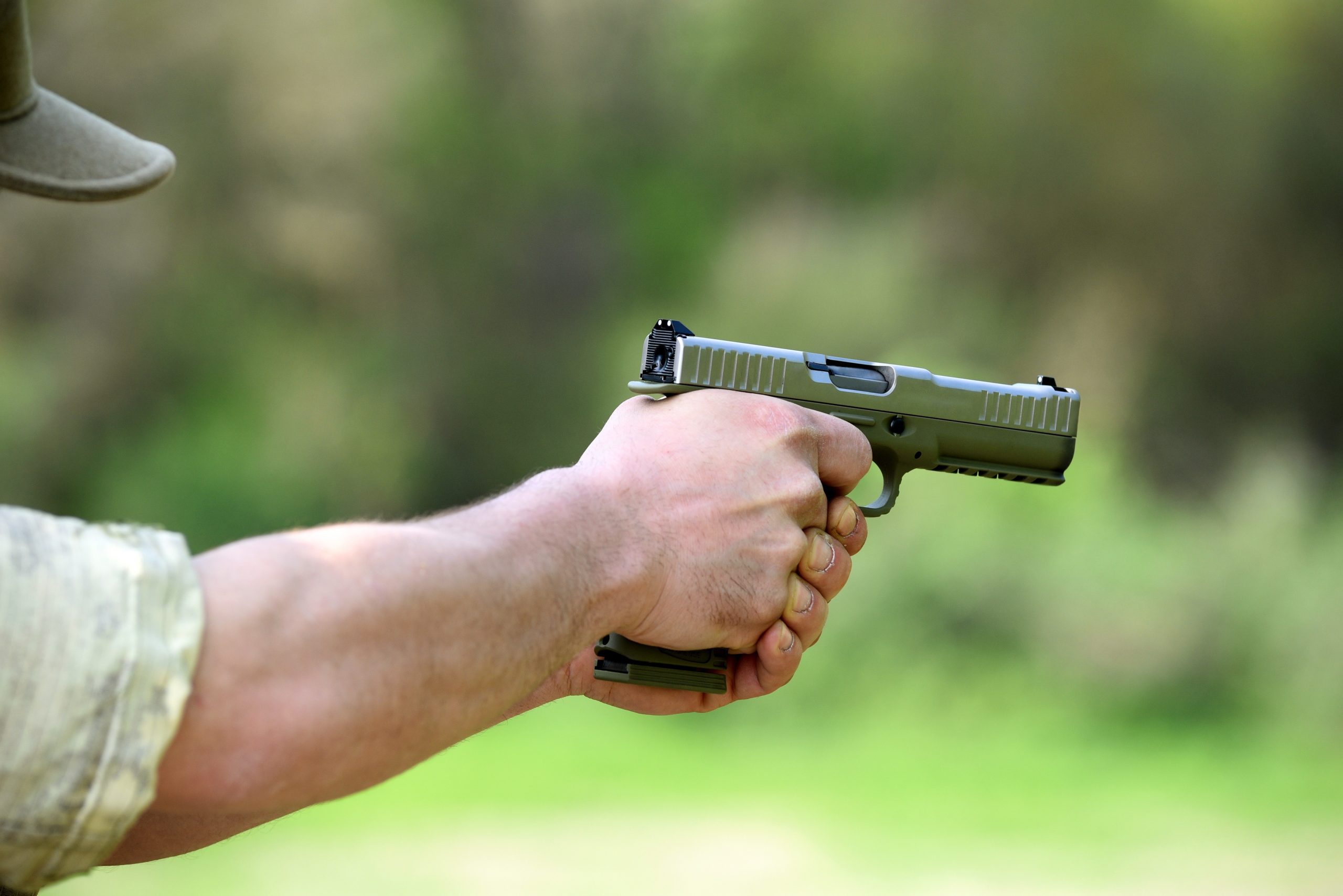 projeto-pretende-autorizar-uso-do-fgts-para-comprar-armas;-texto-sera-analisado-em-comissao-de-seguranca-da-camara