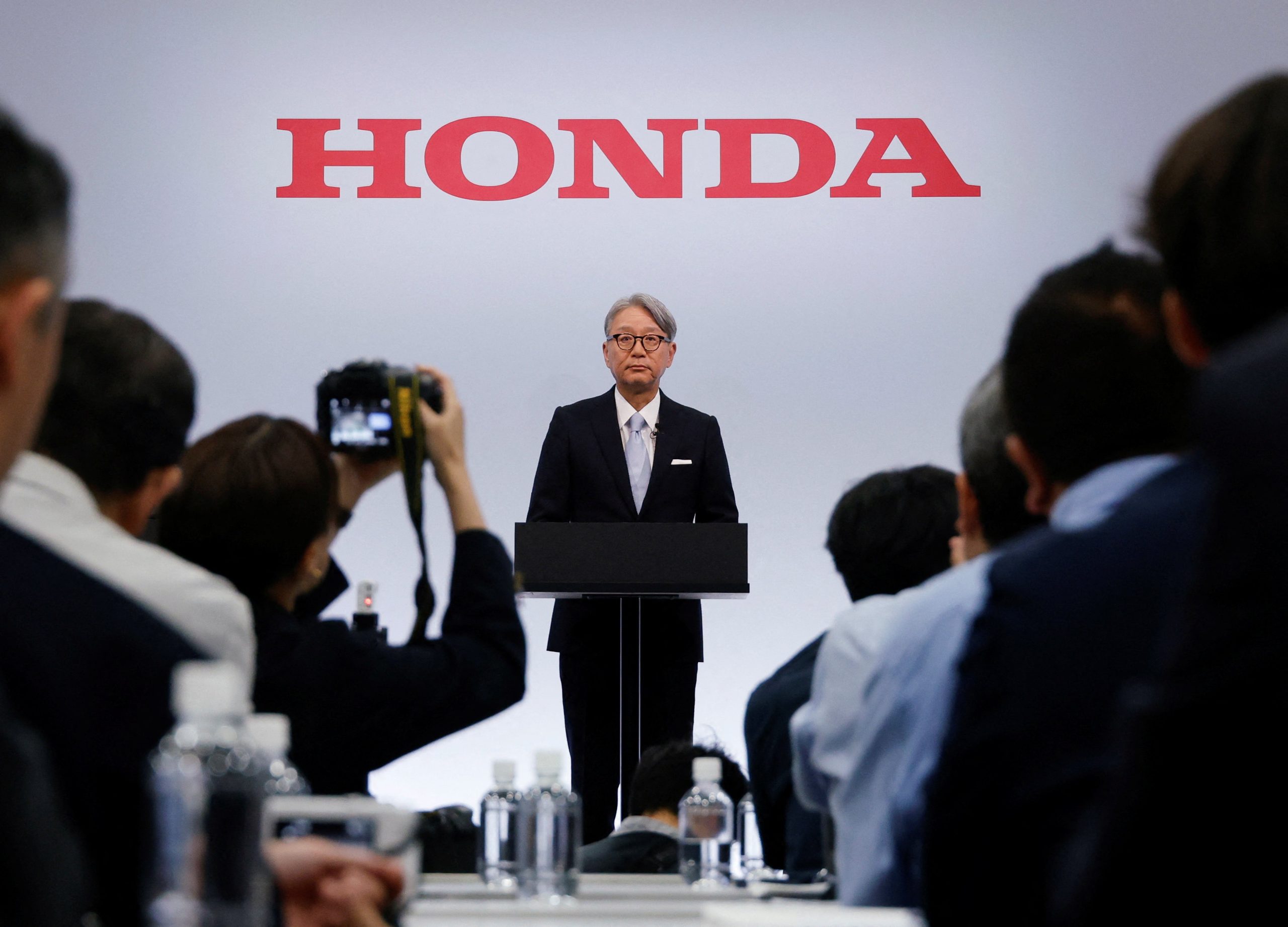 honda-confirma-previsao-de-prejuizo-de-us$-3,6-bilhoes;-ceo-diz-que-demanda-por-eletricos-caiu