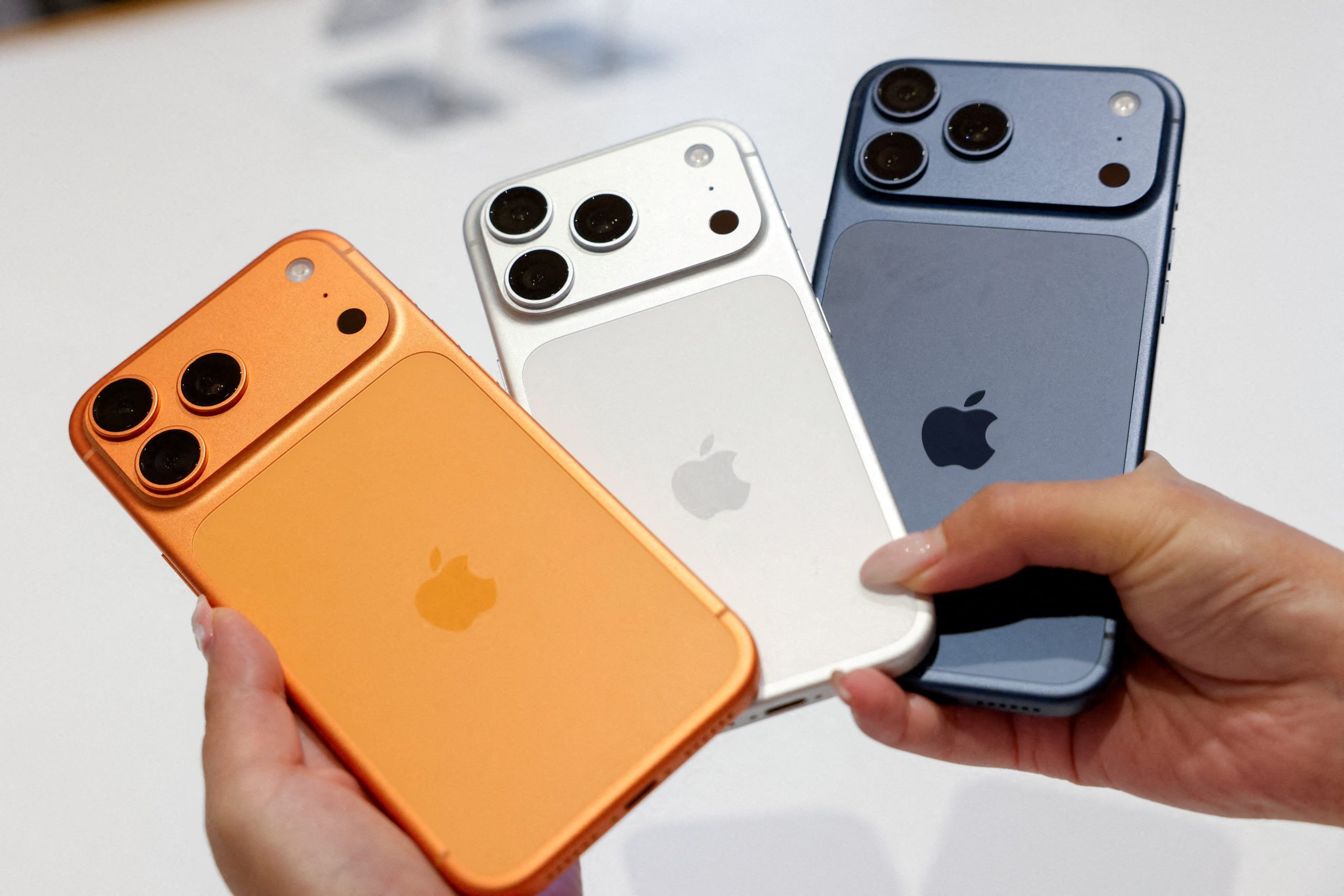 iphone-no-brasil-passa-a-aceitar-lojas-de-apps-rivais-e-pagamentos-de-terceiros-apos-acordo-entre-apple-e-cade