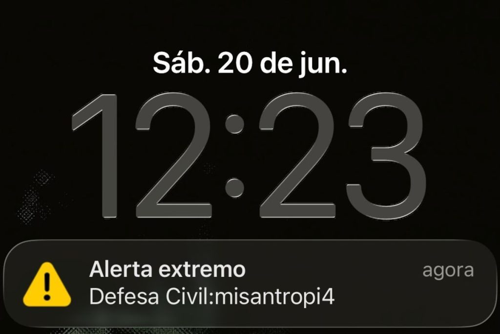 ets?-misterio?-susto-com-alerta-extremo-da-defesa-civil-nacional-vira-meme-nas-redes-sociais